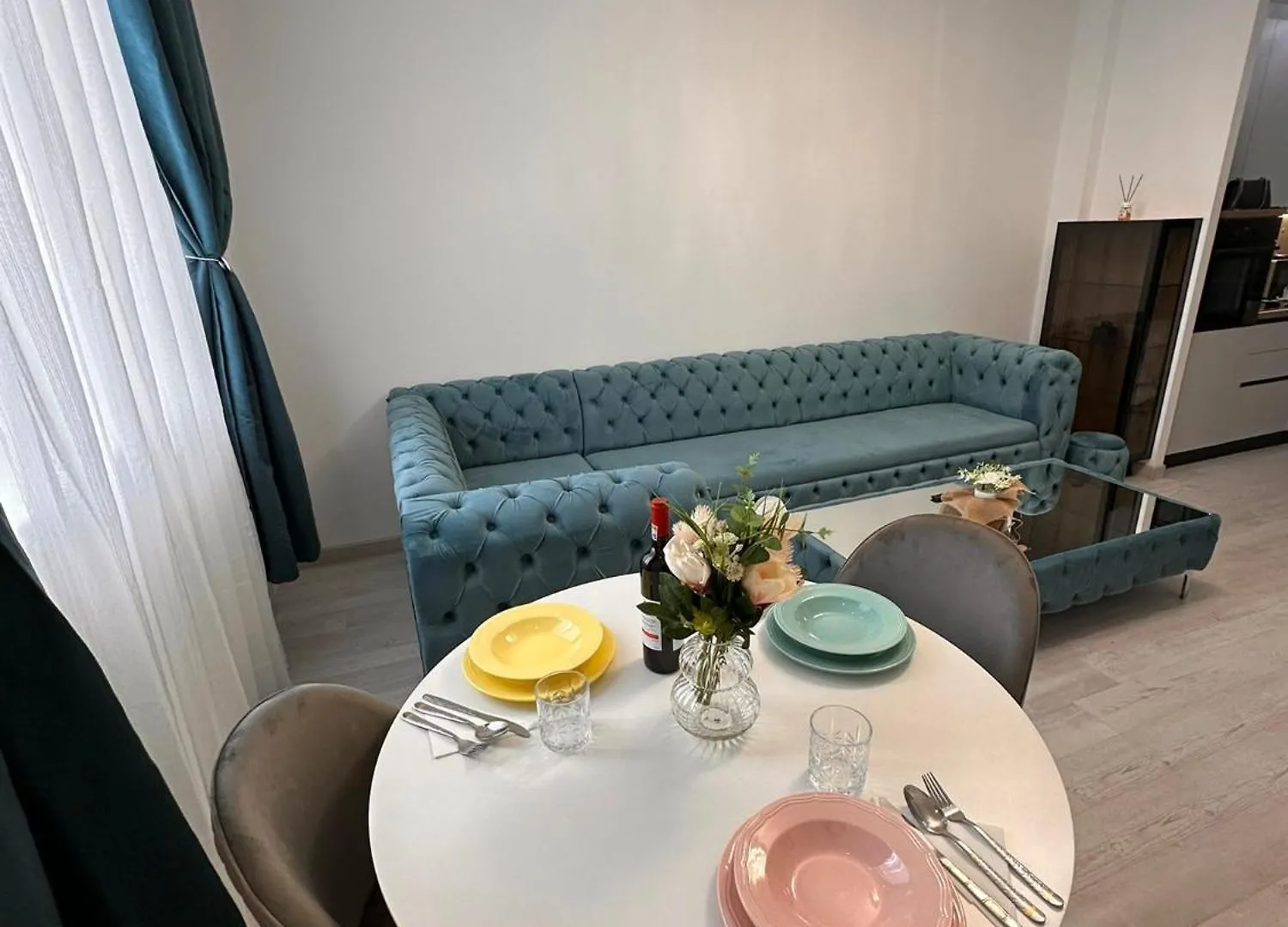 Rin Grand Fantasy Bucharest Apartment