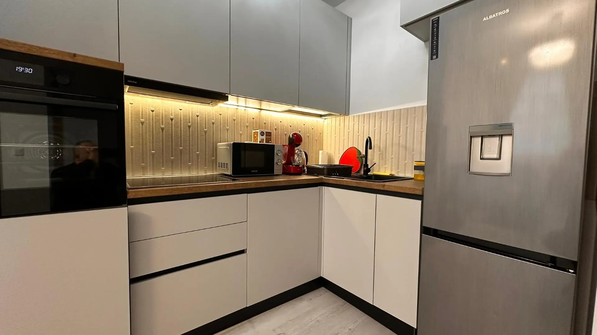 Rin Grand Fantasy Bucharest Apartment România