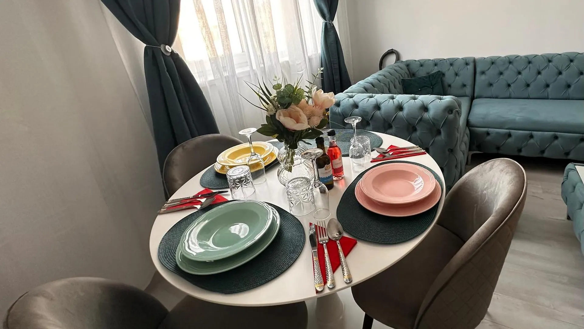 Rin Grand Fantasy Bucharest Apartment România