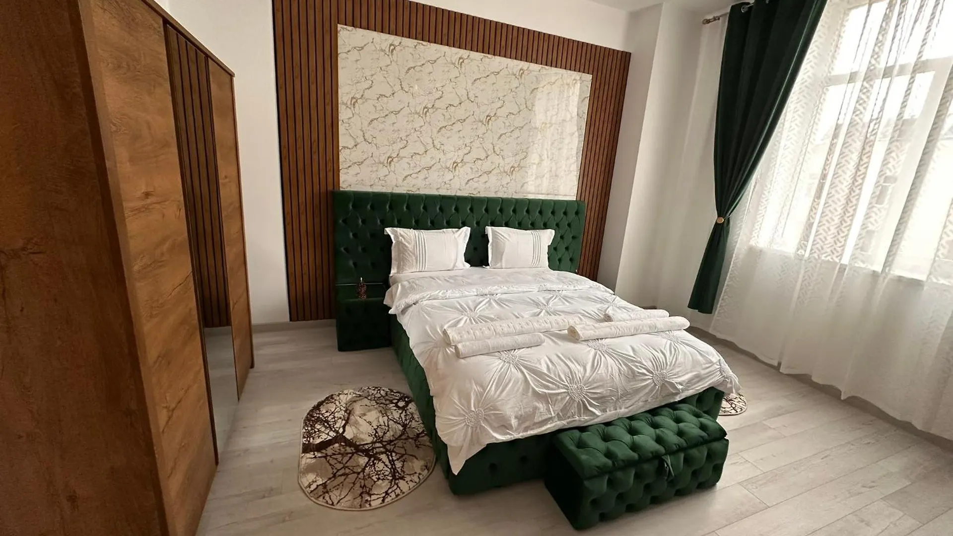 Rin Grand Fantasy Bucharest Apartment
