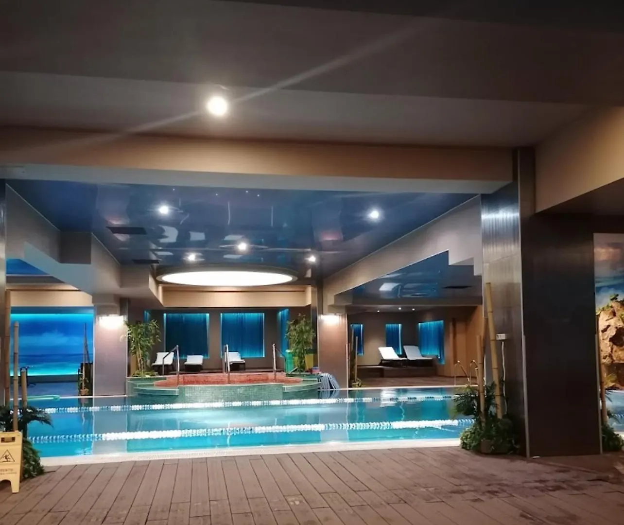 Rin Grand Fantasy Bucharest Apartment