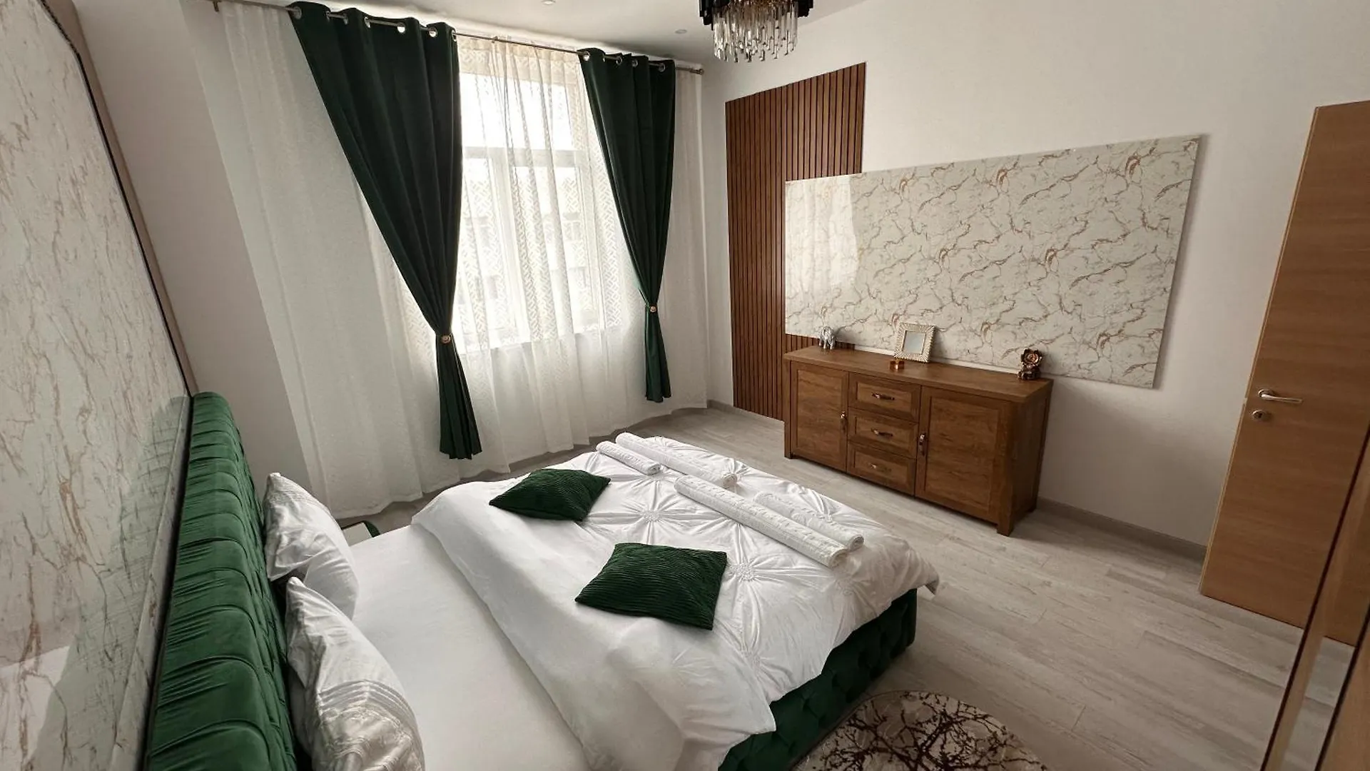 Rin Grand Fantasy Bucharest Apartment